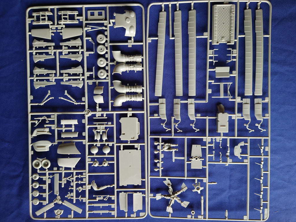 Mini Hobby Models 1/48 Static Aircraft Series Mi-24P Hind-F (11)