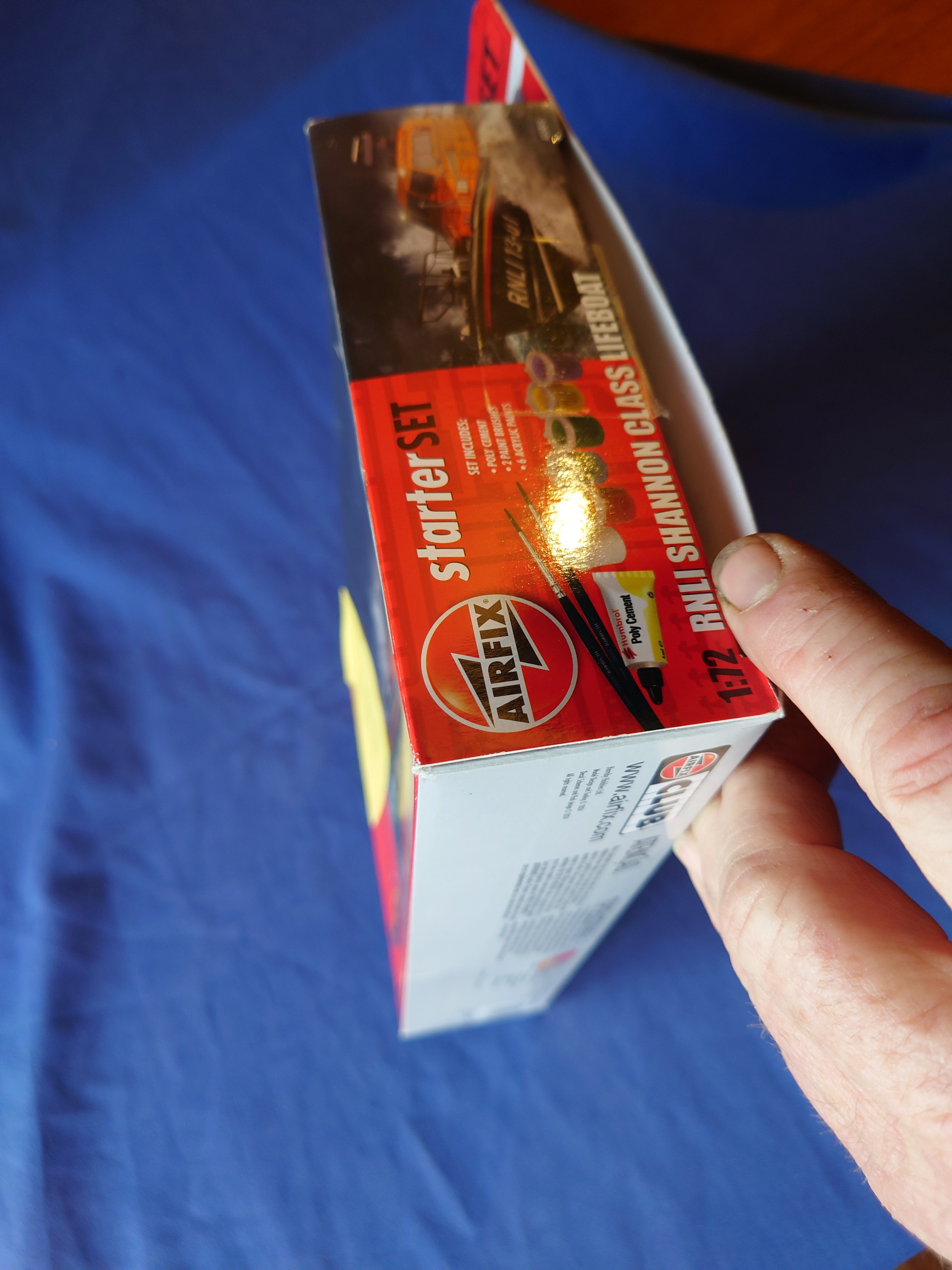 Airfix 1/72  Starter set RNLI Shannon Class Lifeboat (No paints) (A55015)