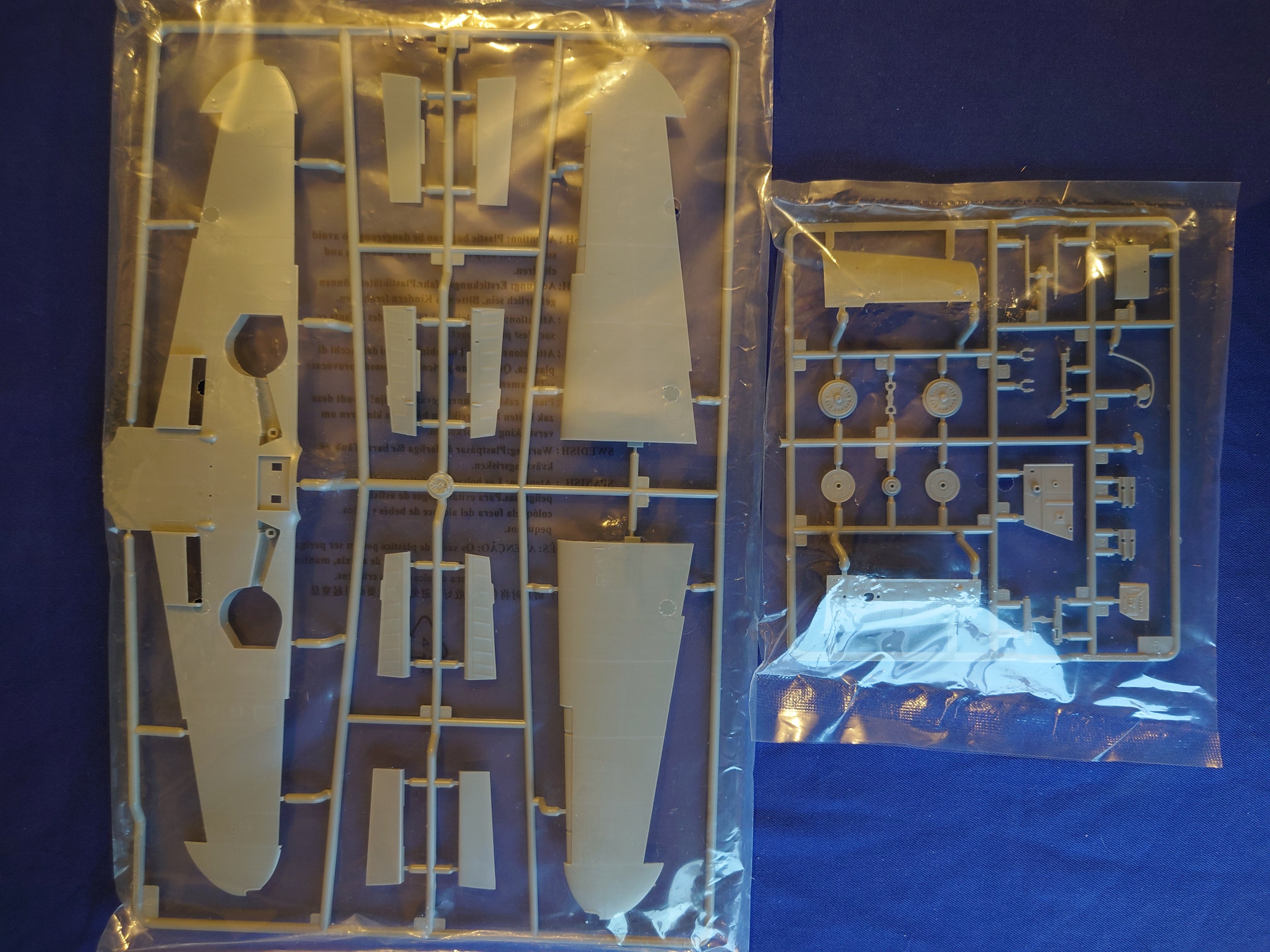 Trumpeter 1/32 Messerschmitt Bf 109F-4/Trop (Slightly Started) (02293)