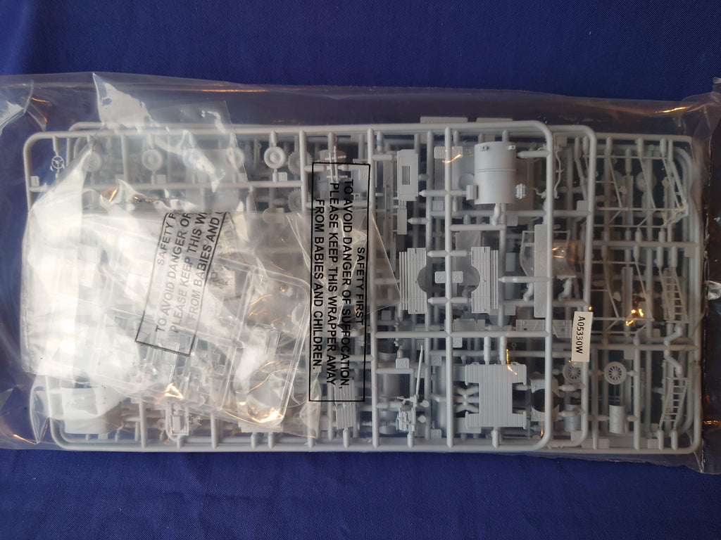 Airfix 1/72 WWII RAF Bomber Re-Supply Set (A05330)