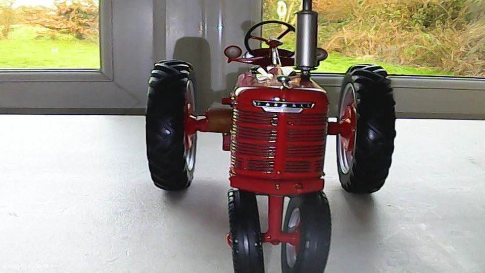 Franklin Mint 1/12 Die Cast Tractor McCormick Model H