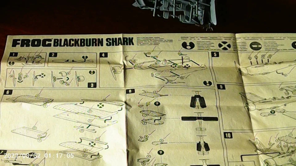 Frog 1/72 Blackburn Shark (Red Boxing) (F179)