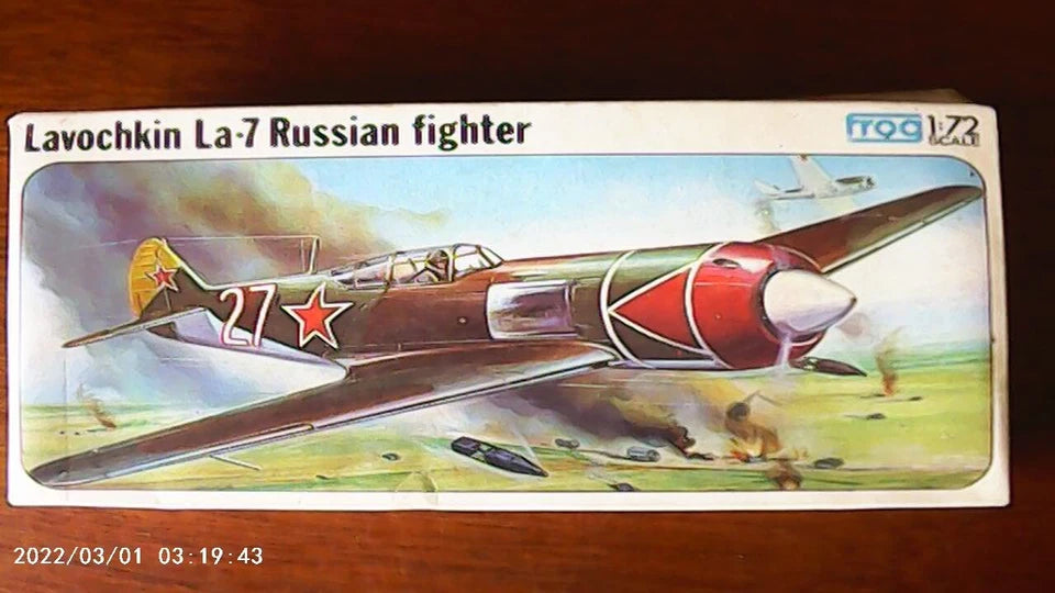 Frog 1/72 Lavochin La-7 Russian Fighter (F404)