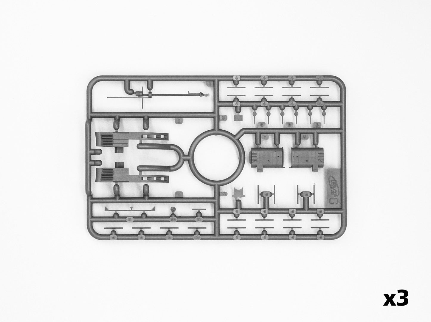 ICM 1/700 Kaiser’s Steel Fist (contains 4 x models) (S.021)