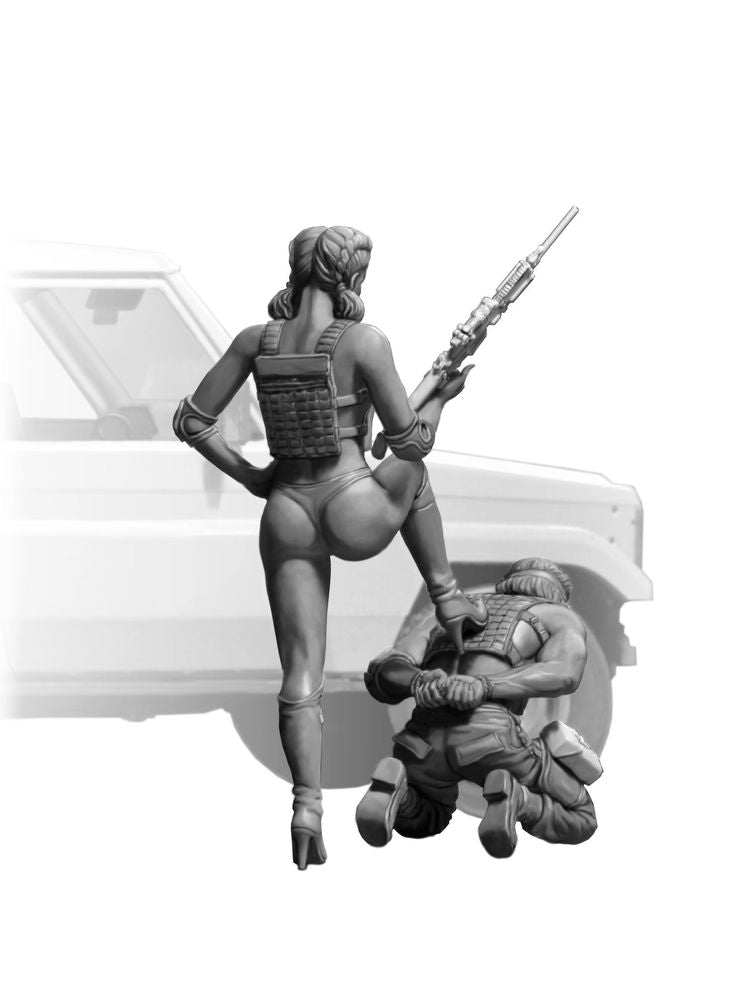 Master Box 1/35 New Amazons Not the place for strangers! (MB35199)