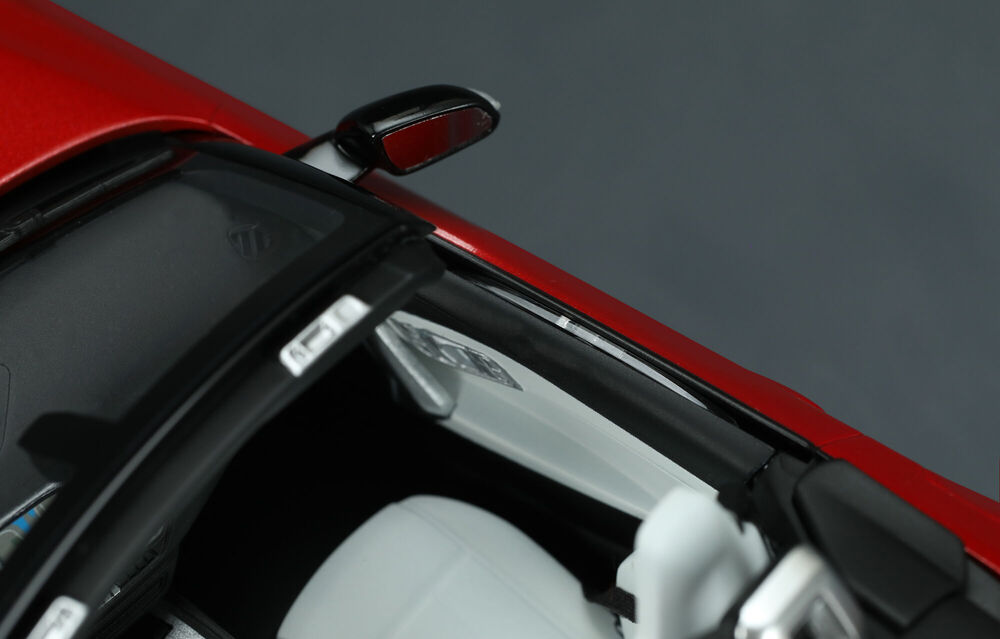 Meng 1/24 BMW Z4 M40i (CS-005) — New — image 7 of 15