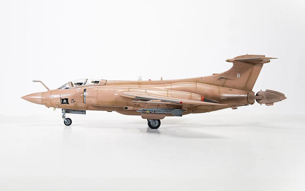 Airfix 1/48 Blackburn Buccaneer S.2B (A12014) — New — image 15 of 18