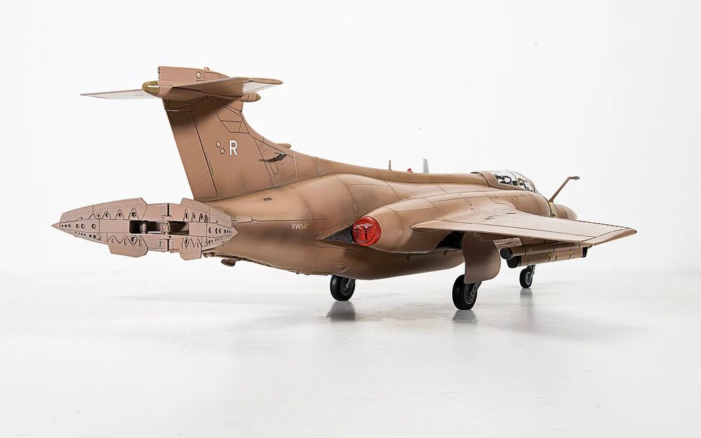 Airfix 1/48 Blackburn Buccaneer S.2B (A12014) — New — image 14 of 18
