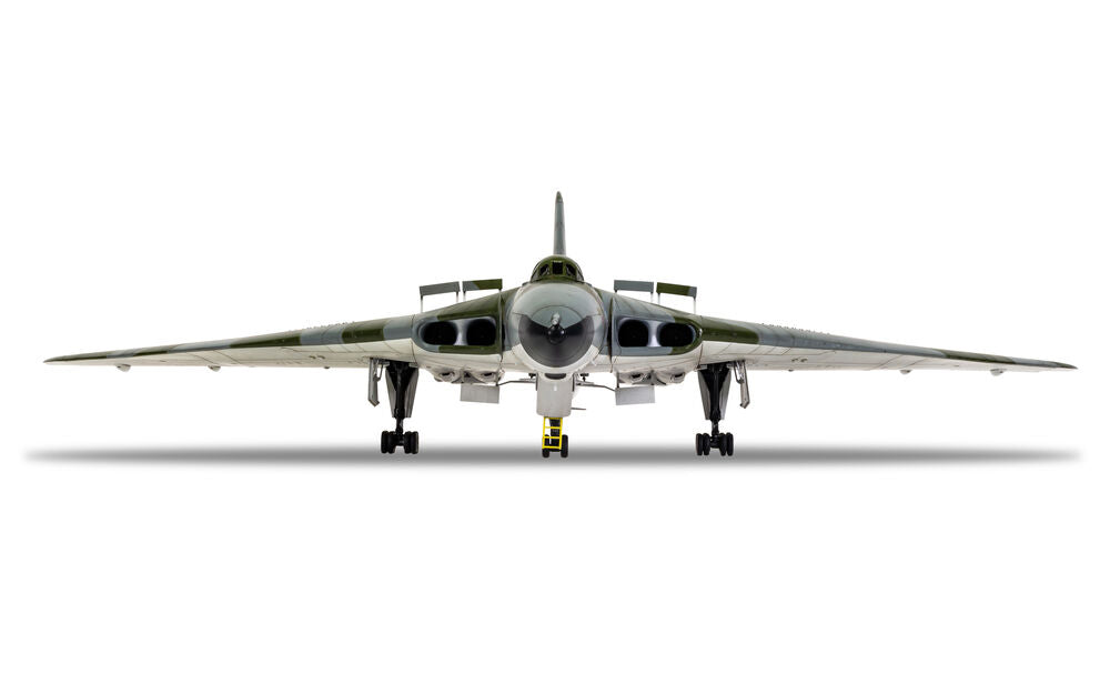 Airfix 1/72 Avro Vulcan B.2 (A12011) — New — image 8 of 15