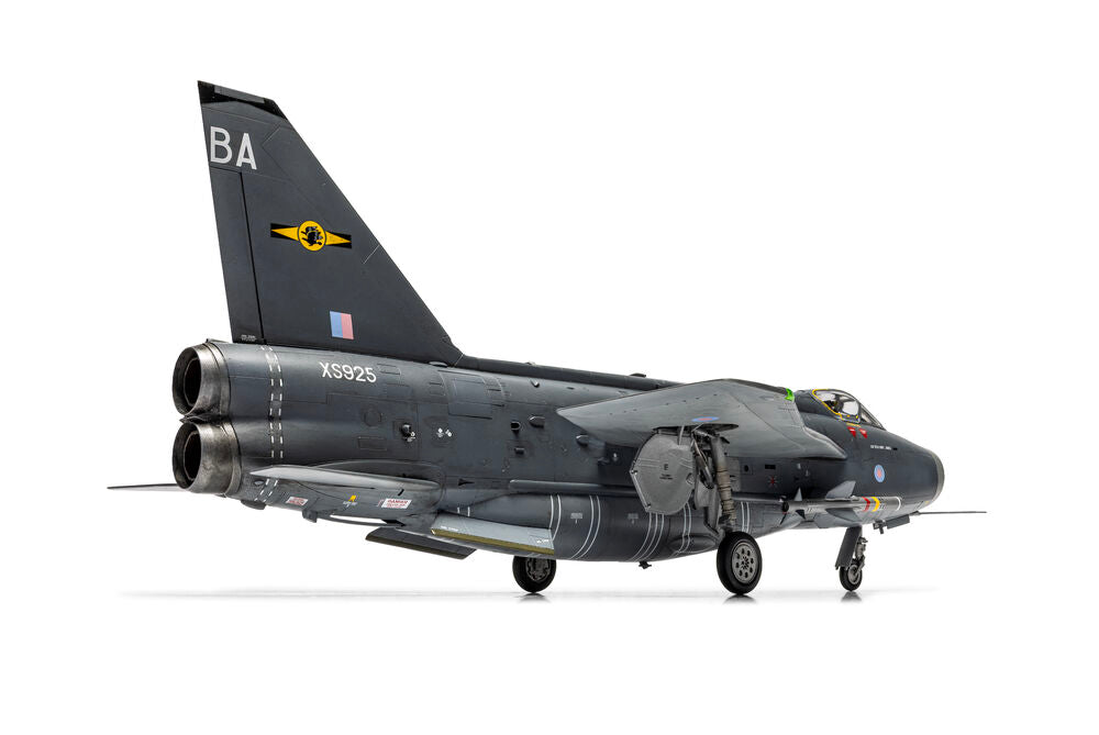 Airfix 1/48 English Electric Lightning F.6 (A09178A)