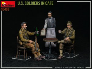 MiniArt 1/35 U.S. Soldiers in Cafe (35406)